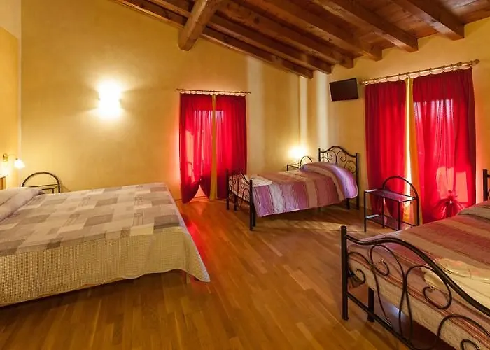 Hotel Corte Dei Bicchi 3*