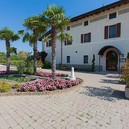 Hotel Corte Dei Bicchi 3*