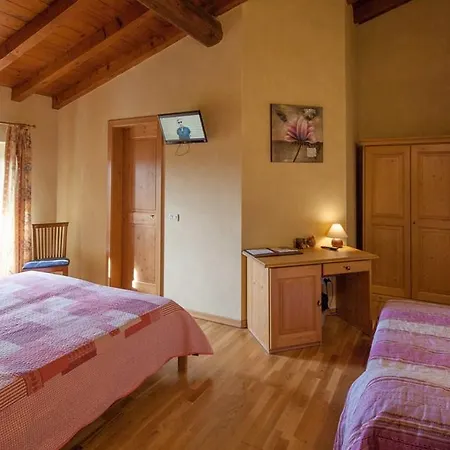 فندق Corte Dei Bicchi 3*