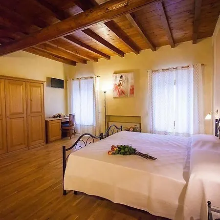 Corte Dei Bicchi Hotel 3*