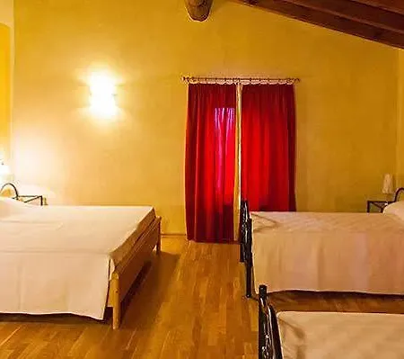 Hotel Corte Dei Bicchi 3*