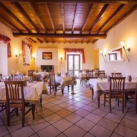 Corte Dei Bicchi 3*